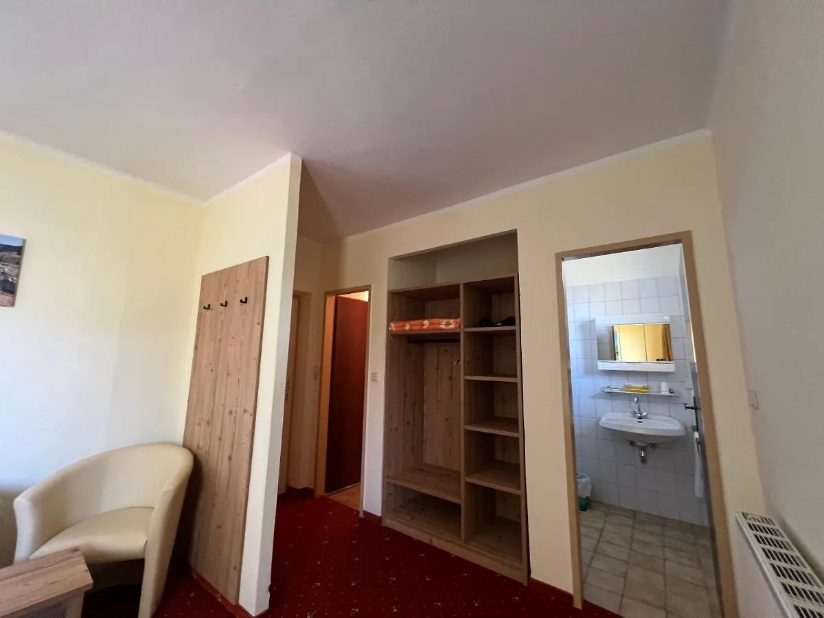 Landhotel Gasthof Eichhof Natters 2*,